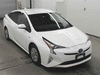 Лифтбек гибрид Toyota Prius кузов ZVW50 модификация S гв 2016
